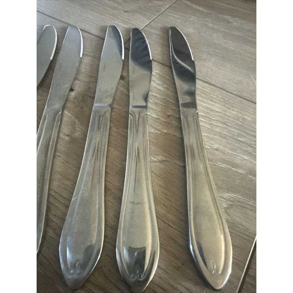 5 Oneida‎ Temple Stainless Flatware Solid Outline Dinner Knife